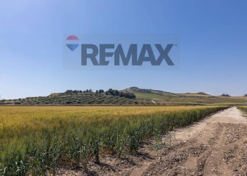 Vista delle montagne - Terreno agricolo ELIPORTO ENI GELA, Gela - foto 7