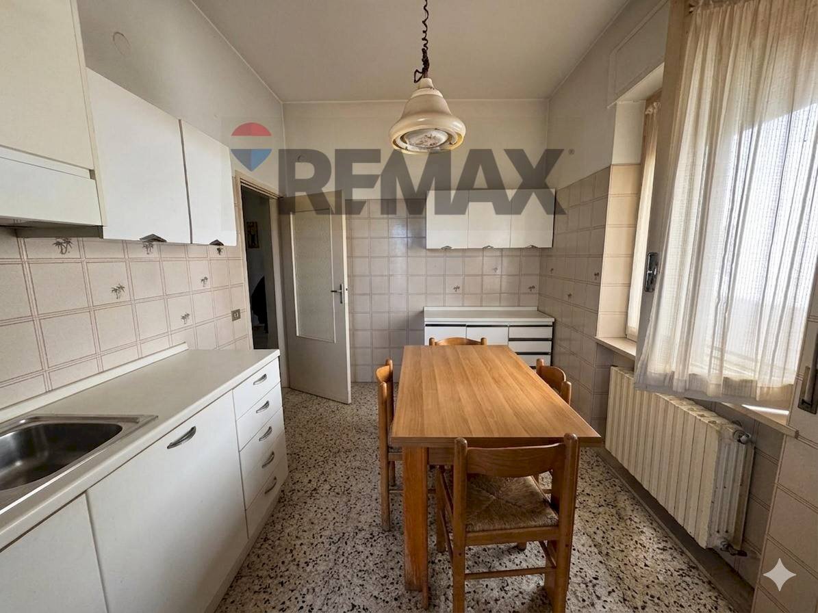 Cucina - Appartamento via del meriggio, Pianella - foto 3
