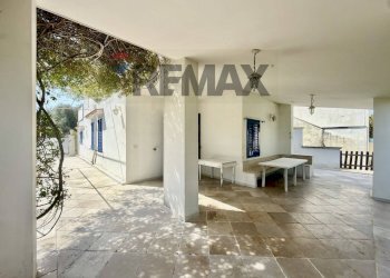 Terrazza - Villa Via delle Tamerici
 
7, Ostuni - foto 3