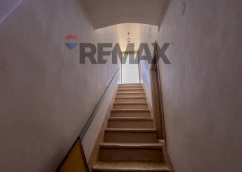 Scale - Independent house via Crocifisso
 
52, Bitonto - photo 14