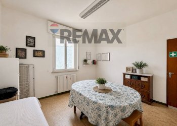 Sala da pranzo - Villa Via Don Luigi Sterzi
 
2, Castelvetro Piacentino - foto 22
