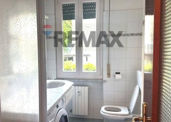 Bagno - Three-room apartment Via Alghero
3, Parma - photo 12