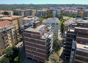 Foto 3 - Attic Via Dau
 
14, Sassari - photo 3