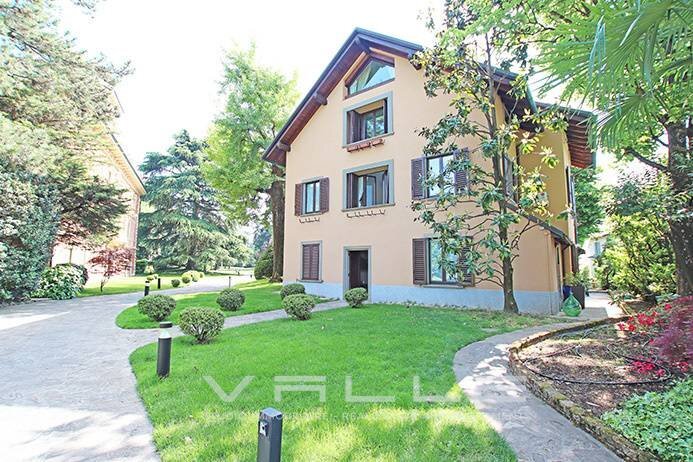 Villa - Villa via s. alessandro, Bergamo - photo 1