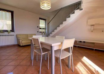 Salone - Bilocale vicolo dei Romani, Casorate Sempione - foto 5