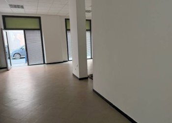 Interno non residenziale - Ufficio via Giuseppe Chenna, 36, Alessandria - foto 3