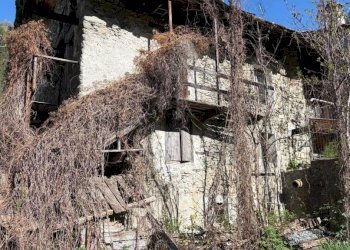 Facciata - Rustico Frazione Chez-Les-Bovet, Valpelline - foto 4