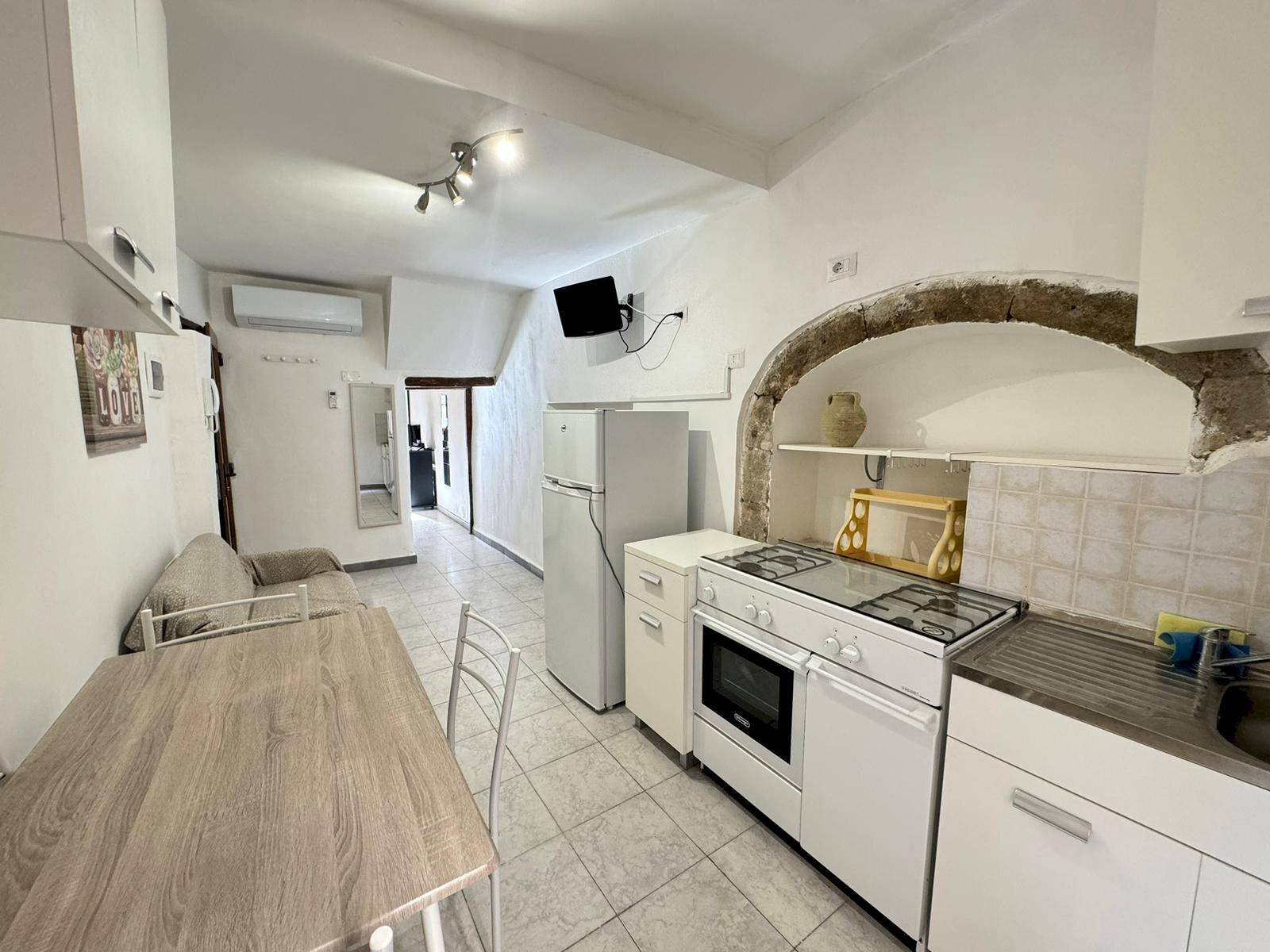 Foto 2 - Two-room apartment Via delle Fabbriche, Viterbo - photo 2