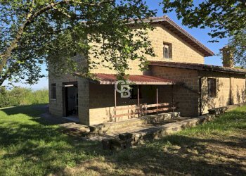 Foto 1 - Villa Località Palombo S.P. 35, Carbognano - foto 1