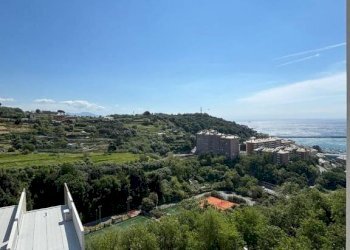 Vista - Quadrilocale via Elio Vittorini, Genova (zona Prà) - foto 3