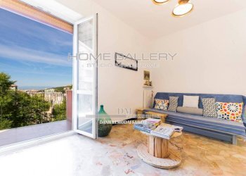 Sala da pranzo - Trilocale via Pasquale Berghini, 31, Genova (zona Marassi) - foto 2