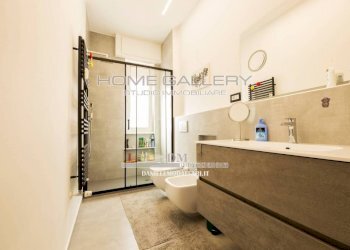Bagno - Trilocale via Pasquale Berghini, 31, Genova (zona Marassi) - foto 13