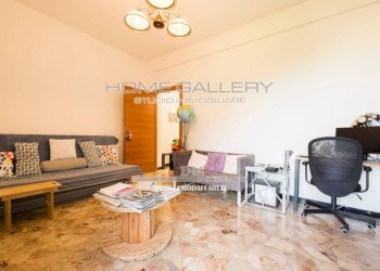 Salone - Trilocale via Pasquale Berghini, 31, Genova (zona Marassi) - foto 25