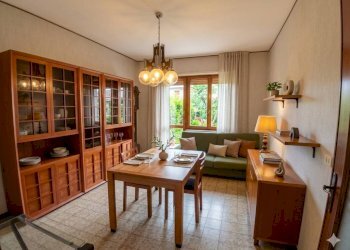 Salone - Three-room apartment via delle Valli, 16, Lanzo Torinese - photo 3