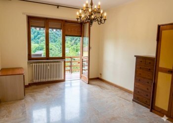 Salone - Three-room apartment via delle Valli, 16, Lanzo Torinese - photo 4