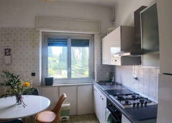 Cucina - Appartamento via Capolungo, 13C, Genova (zona Nervi) - foto 28
