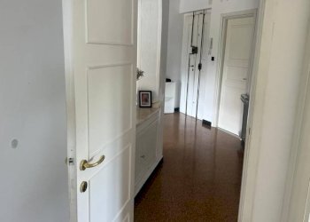 Corridoio - Appartamento via Capolungo, 13C, Genova (zona Nervi) - foto 31