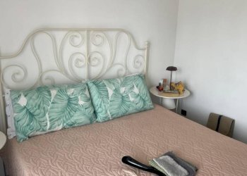 Camera da letto - Appartamento via Capolungo, 13C, Genova (zona Nervi) - foto 40