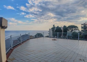 Terrazzo - Appartamento via Capolungo, 13C, Genova (zona Nervi) - foto 50