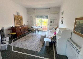 Salone - Appartamento via Capolungo, 13C, Genova (zona Nervi) - foto 4