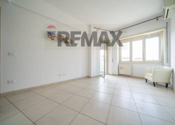 Stanza vuota - Three-room apartment Via delle Cave
4, Roma - photo 26