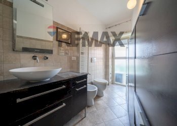 Bagno - Three-room apartment Via delle Cave
4, Roma - photo 46