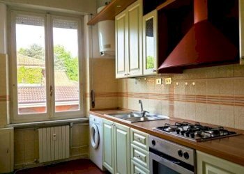 Cucina - Four-room apartment via Vincenzo Bellini, Parma (neighborhood Cittadella) - photo 2
