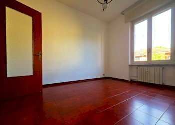 Camera da letto - Four-room apartment via Vincenzo Bellini, Parma (neighborhood Cittadella) - photo 9