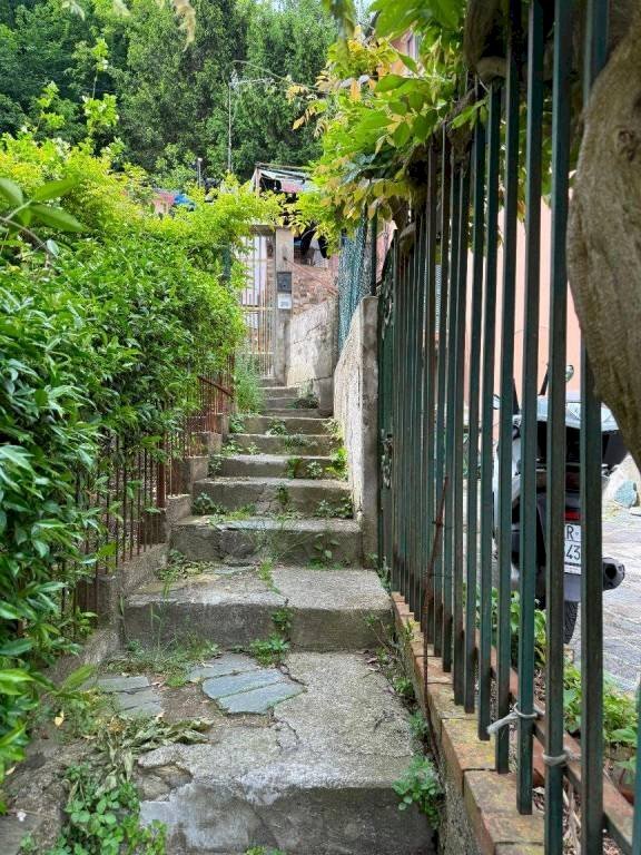 Giardino - Three-room apartment via Polverara, 8, Genova (neighborhood Marassi) - photo 3