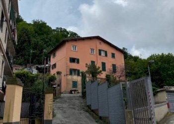 Zona - Three-room apartment via Polverara, 8, Genova (neighborhood Marassi) - photo 2