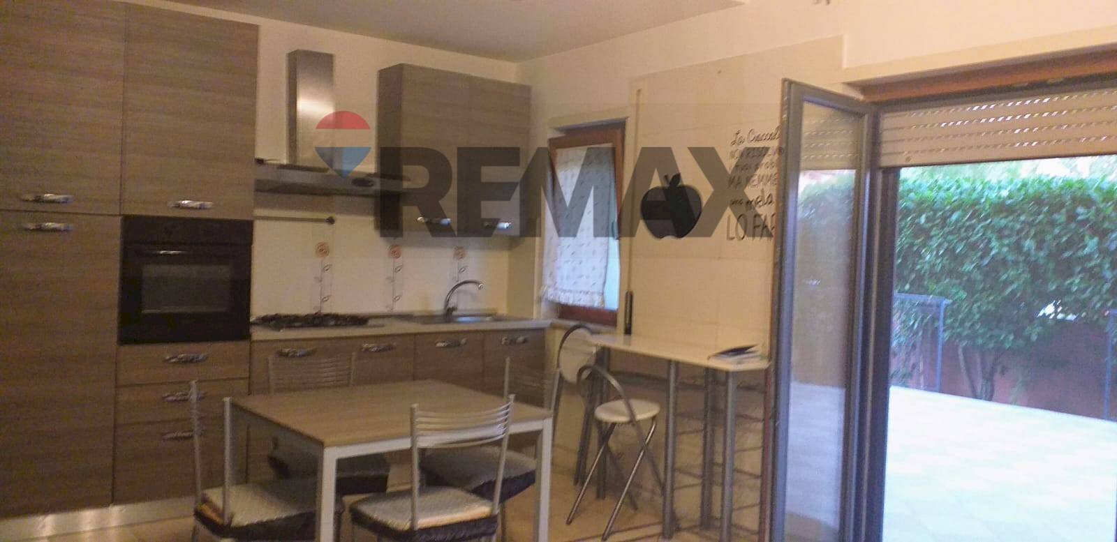 Cucina - Trilocale via pierfrancesco mattarella
 
1, Cassino - foto 1
