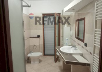 Bagno - Trilocale via pierfrancesco mattarella
 
1, Cassino - foto 4