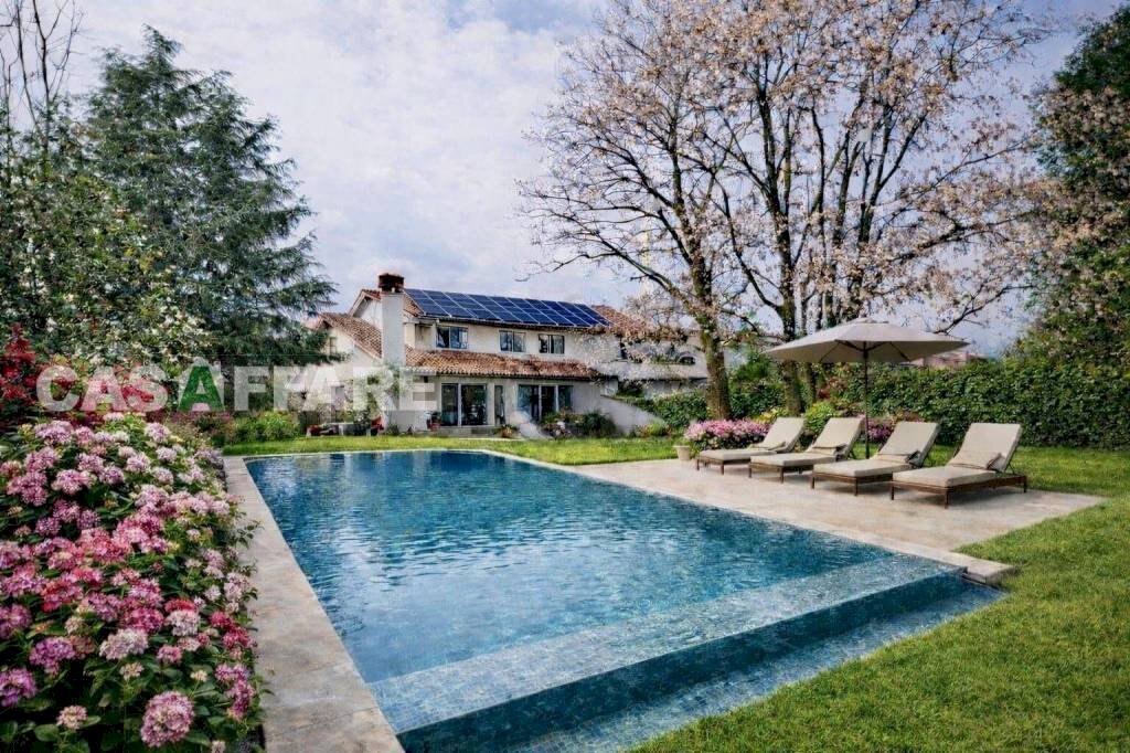 Piscina - Villa a Schiera viale Giulio Zavaritt, Gorle - foto 1