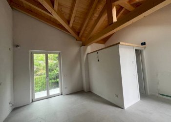 Camera da letto - One-room apartment contrada Maioni, 16, Sondrio - photo 1