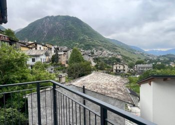 Vista - One-room apartment contrada Maioni, Sondrio - photo 6