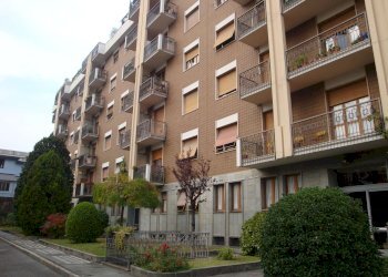 via isonzo 8-4 5 p 015 - Quadrilocale via Via Isonzo, 8, Torino (zona San Paolo) - foto 1