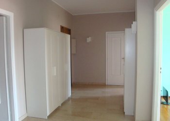 ingresso - Quadrilocale via Via Isonzo, 8, Torino (zona San Paolo) - foto 2
