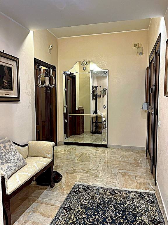 Ingresso - Appartamento via Solìto, 69, Taranto - foto 2