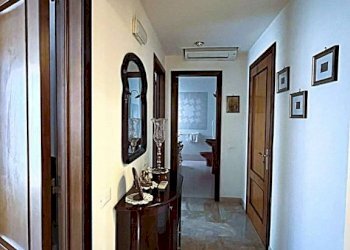 Corridoio - Appartamento via Solìto, 69, Taranto - foto 10