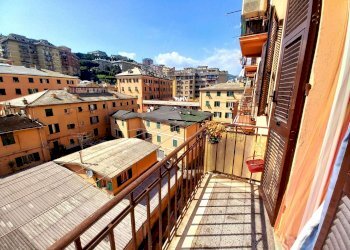 vista ponente - Three-room apartment via Moresco, Genova (neighborhood Marassi) - photo 17