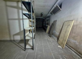 Cantina - Negozio via Giuseppe Garibaldi, Borgo San Dalmazzo - foto 10