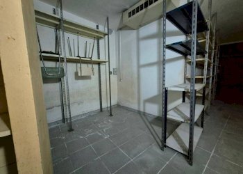 Cantina - Negozio via Giuseppe Garibaldi, Borgo San Dalmazzo - foto 11