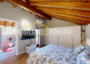 Camera da letto - Villa via Campagnola, 9, Gazzada Schianno - foto 29