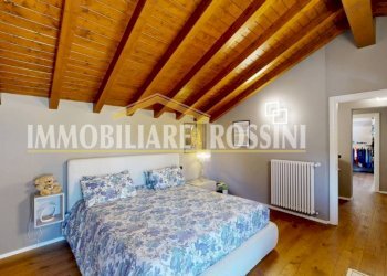 Camera da letto - Villa via Campagnola, 9, Gazzada Schianno - foto 32