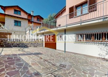 Cortile interno - Villa via Campagnola, 9, Gazzada Schianno - foto 39