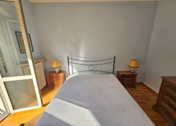 Camera da letto - Two-room apartment via Fratelli della Rovere, 8, Varese - photo 13