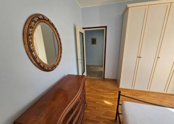 Camera da letto - Two-room apartment via Fratelli della Rovere, 8, Varese - photo 14