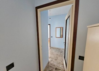 Disimpegno - Two-room apartment via Fratelli della Rovere, 8, Varese - photo 17