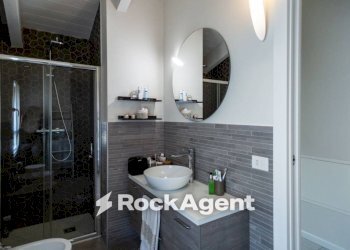 Bagno - Apartment via Eva Mameli Calvino, Pavia - photo 17