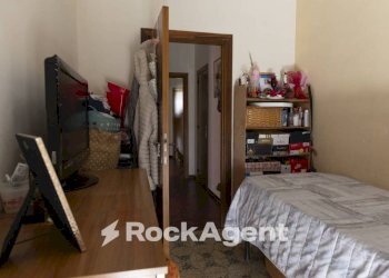 Camera da letto - Trilocale via Giuseppe Mazzini, 108, Alba Adriatica - foto 12